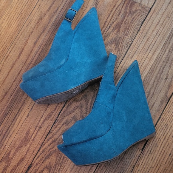 RUE 21 ECT! 5/6  Turquoise WOMENS HIGH HEEL PLATFORM OPEN TOE - Picture 4 of 6